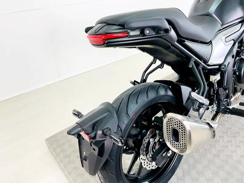 Voge Trofeo 500AC (2022 - 26) (5)