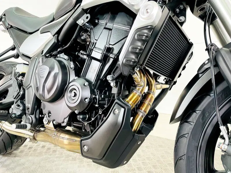 Voge Trofeo 500AC (2022 - 26) (8)