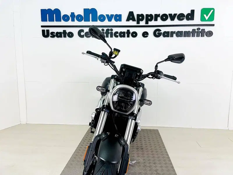 Voge Trofeo 500AC (2022 - 26) (2)