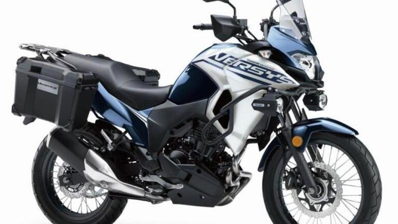 Kawasaki: Versys-X 250 2022, ma solo in Giappone