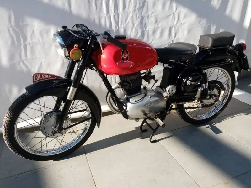 Gilera Gilera 150 Sport (4)