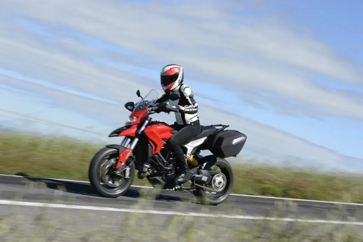 Donne in moto: guida all'acquisto! (11)