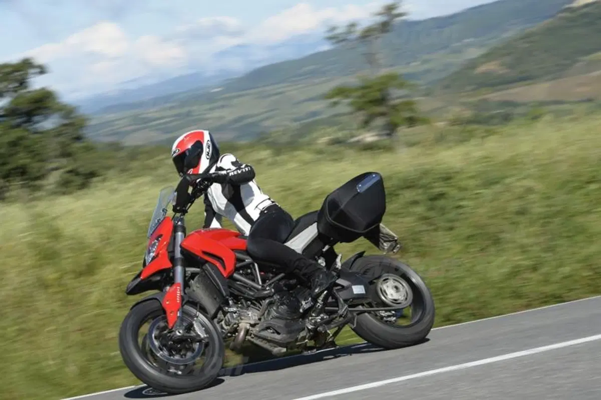 Donne in moto: guida all'acquisto! (13)