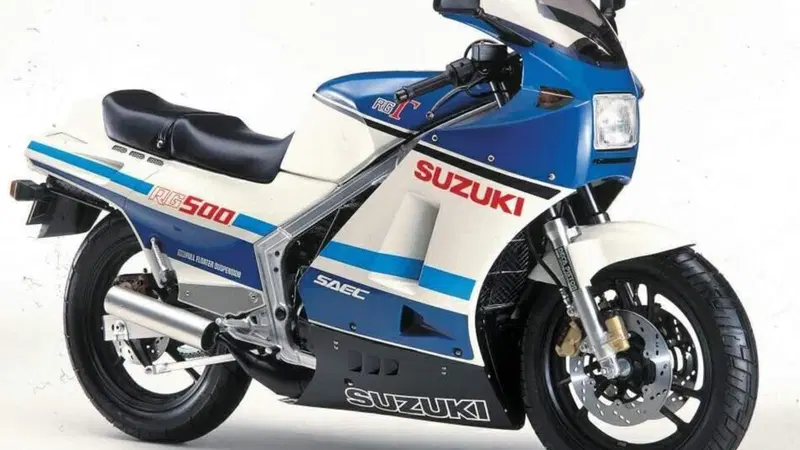 Motori inconsueti: i 4 cilindri a V stretto e in quadrato