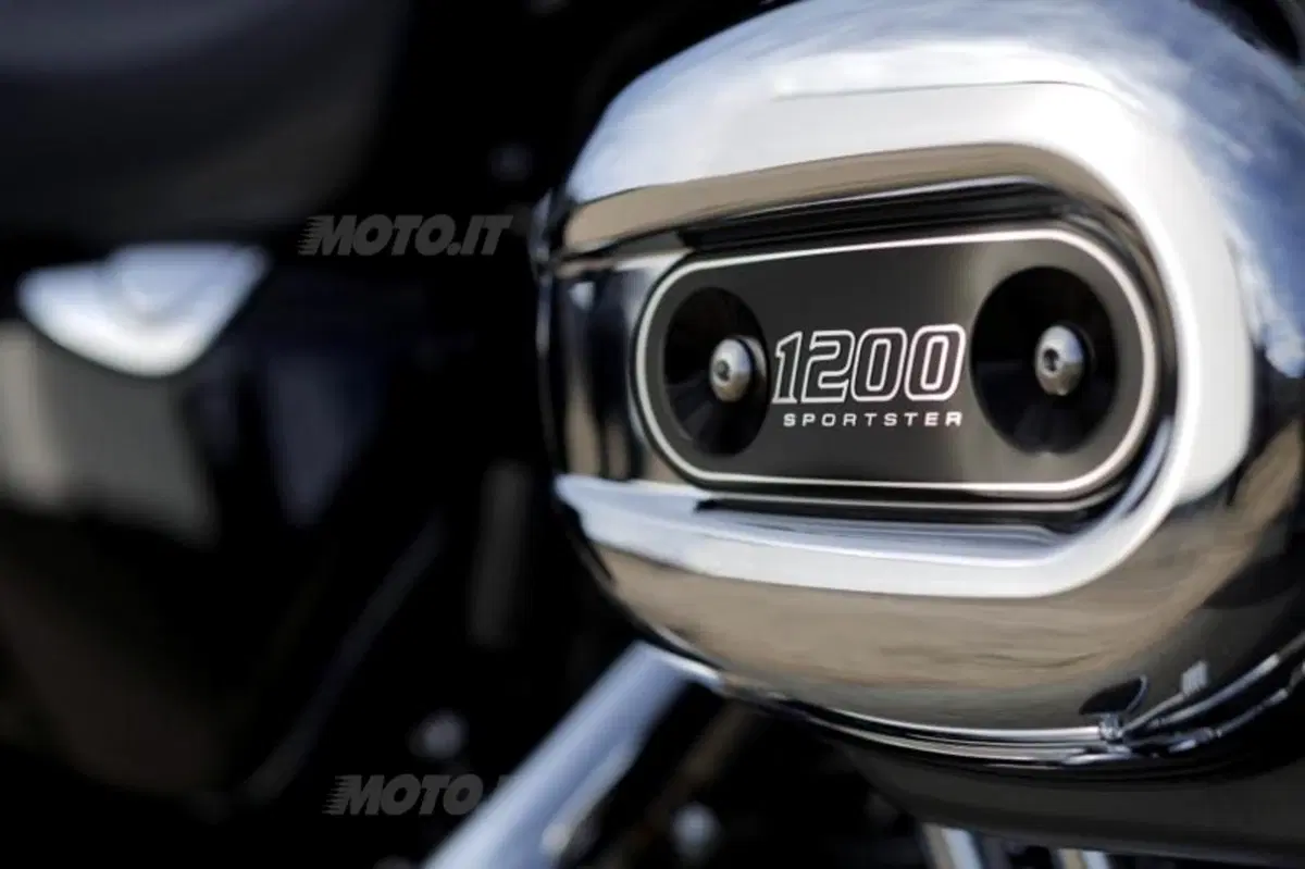Harley-Davidson Low Rider e SuperLow 1200T sulle strade americane (24)