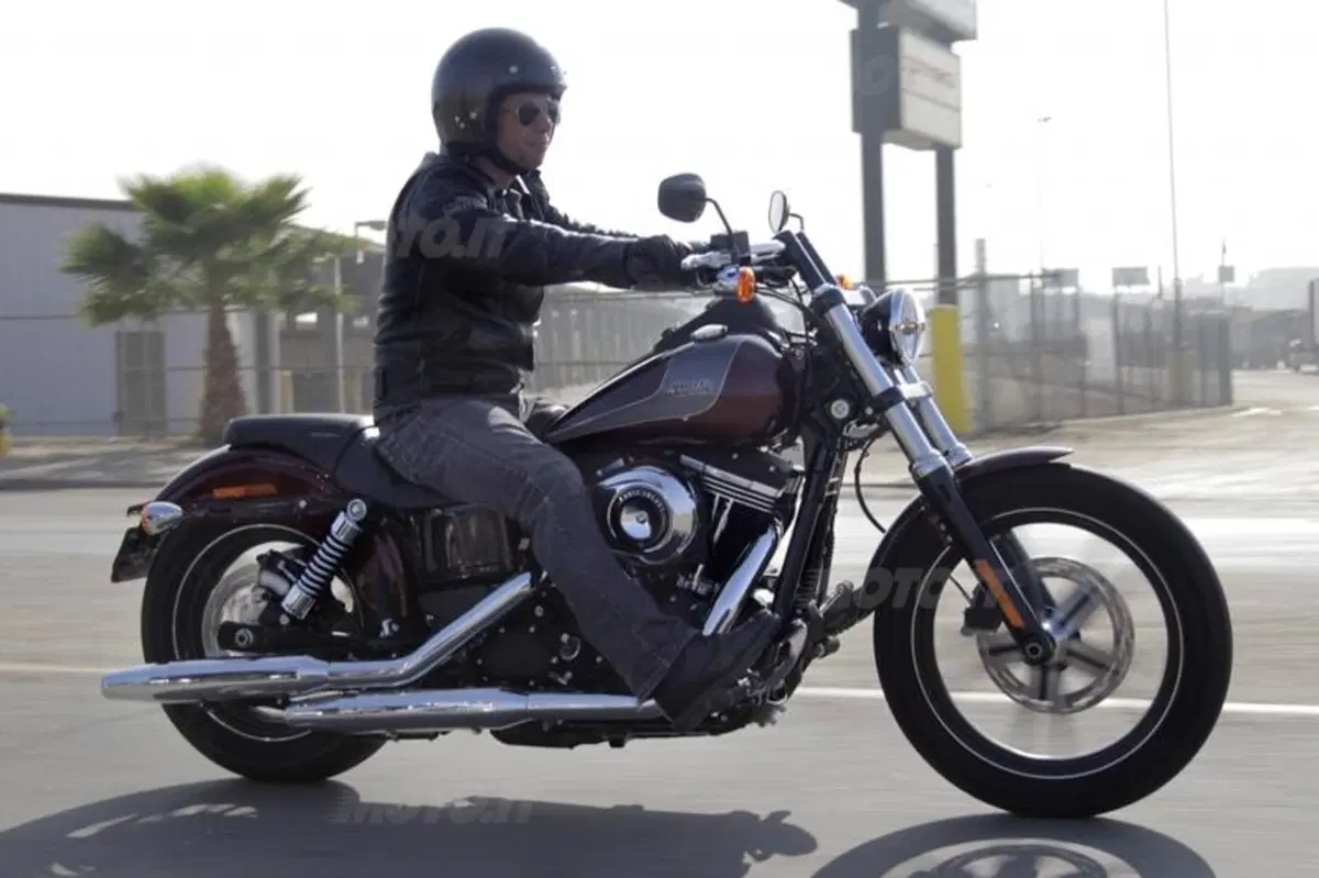 Harley-Davidson Low Rider e SuperLow 1200T sulle strade americane (31)