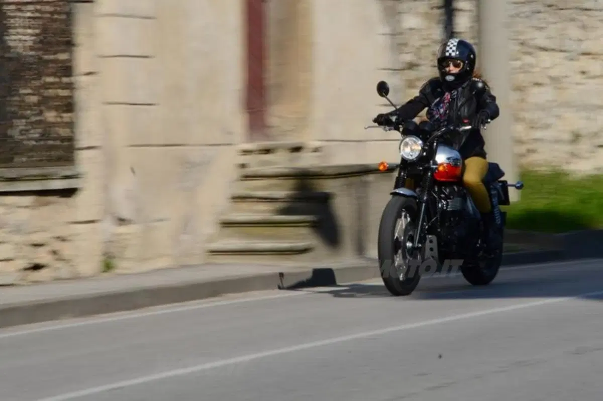 8 marzo sui Colli Berici con la Triumph Scrambler (6)