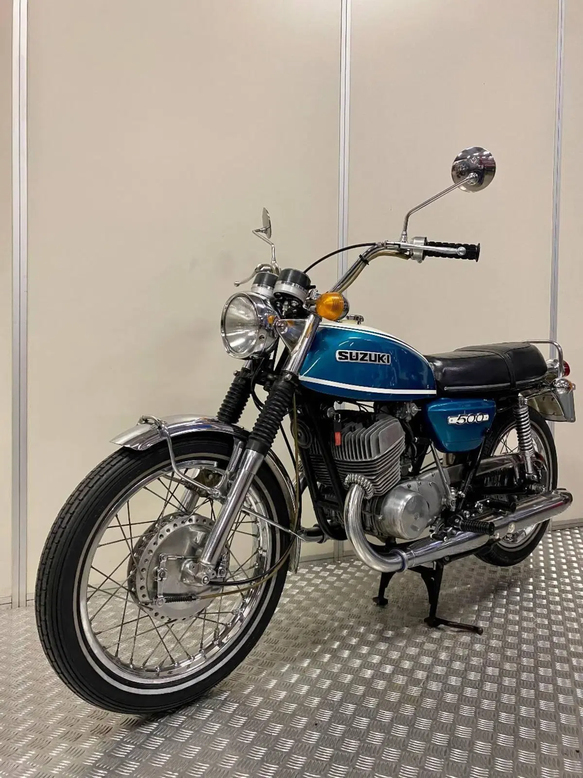 Suzuki T 500 TITAN  (2)