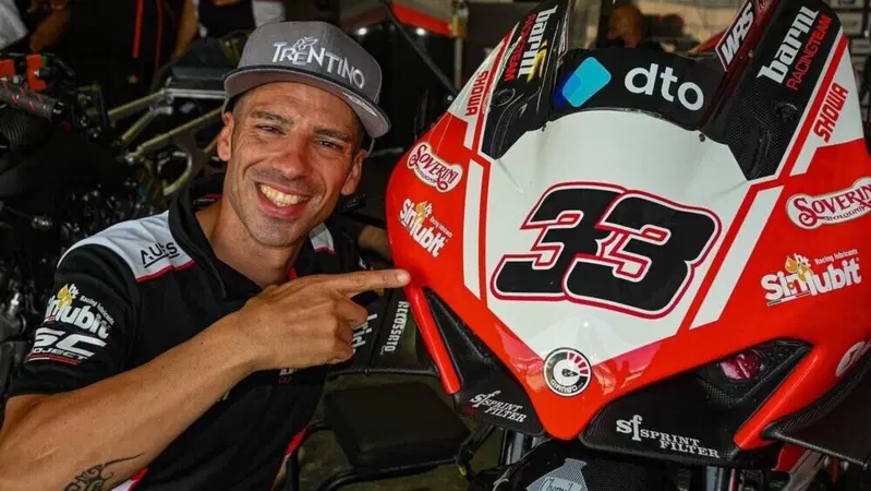 Marco Melandri, quante polemiche 