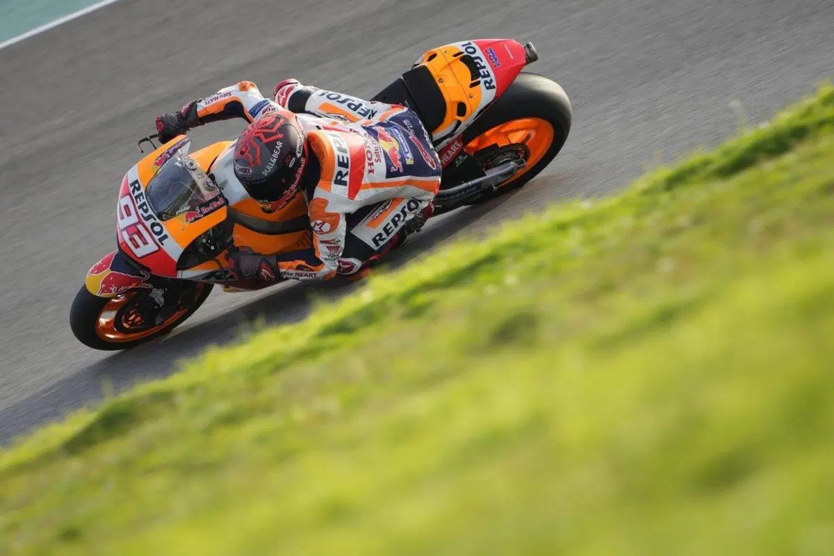 MotoGP, Marquez conclude positivamente il test a Portimao (10)