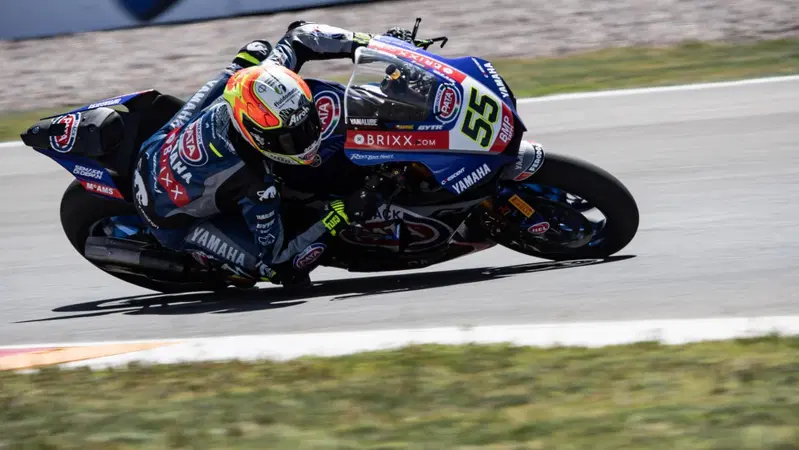 SBK, Andrea Locatelli: "Ultimo giro e vittoria in ballo? Toprak o Jonny non farebbe differenza..."
