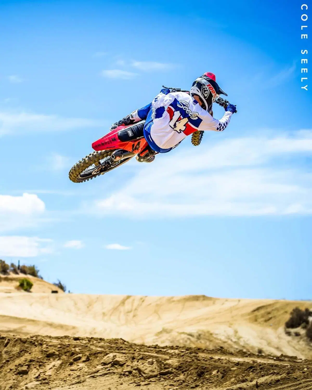 Troy Lee Designs presenta i nuovi caschi SE5 (5)