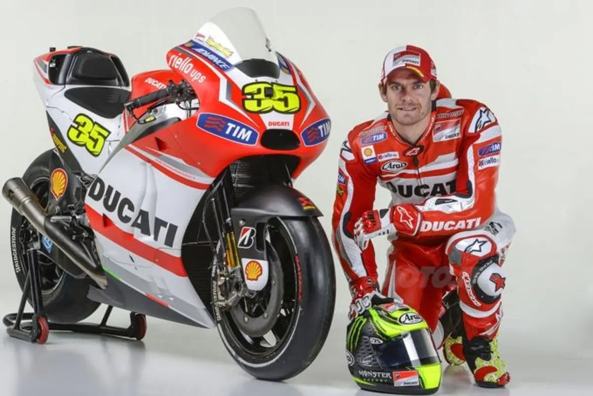 Ducati Desmosedici GP14. Svelata la livrea ufficiale (4)