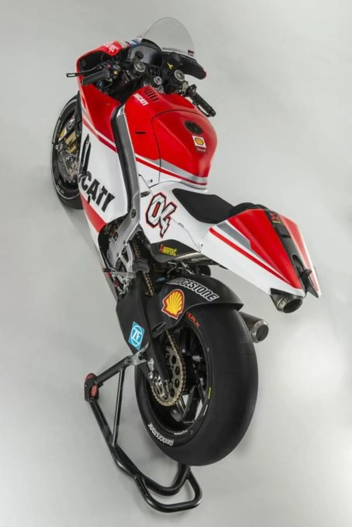 Ducati Desmosedici GP14. Svelata la livrea ufficiale (7)