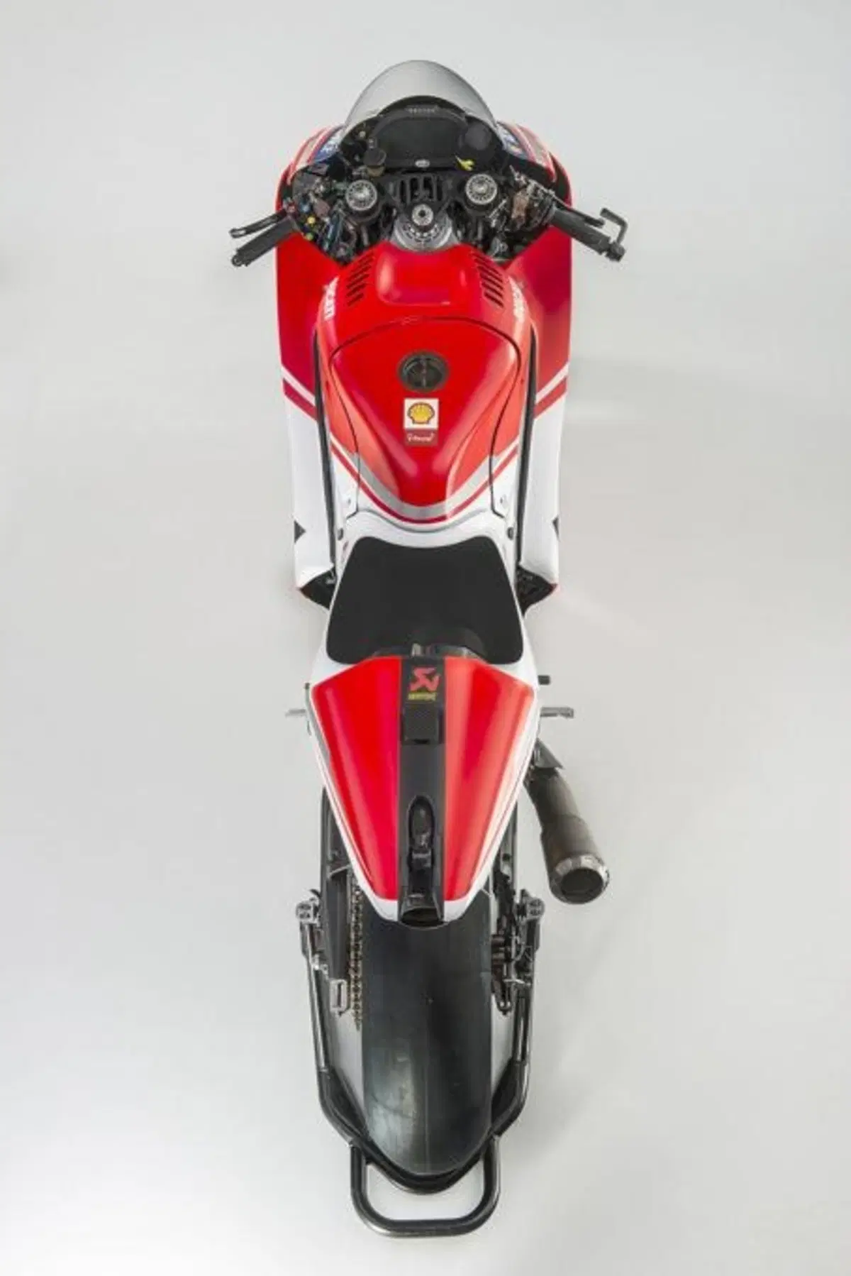 Ducati Desmosedici GP14. Svelata la livrea ufficiale (9)