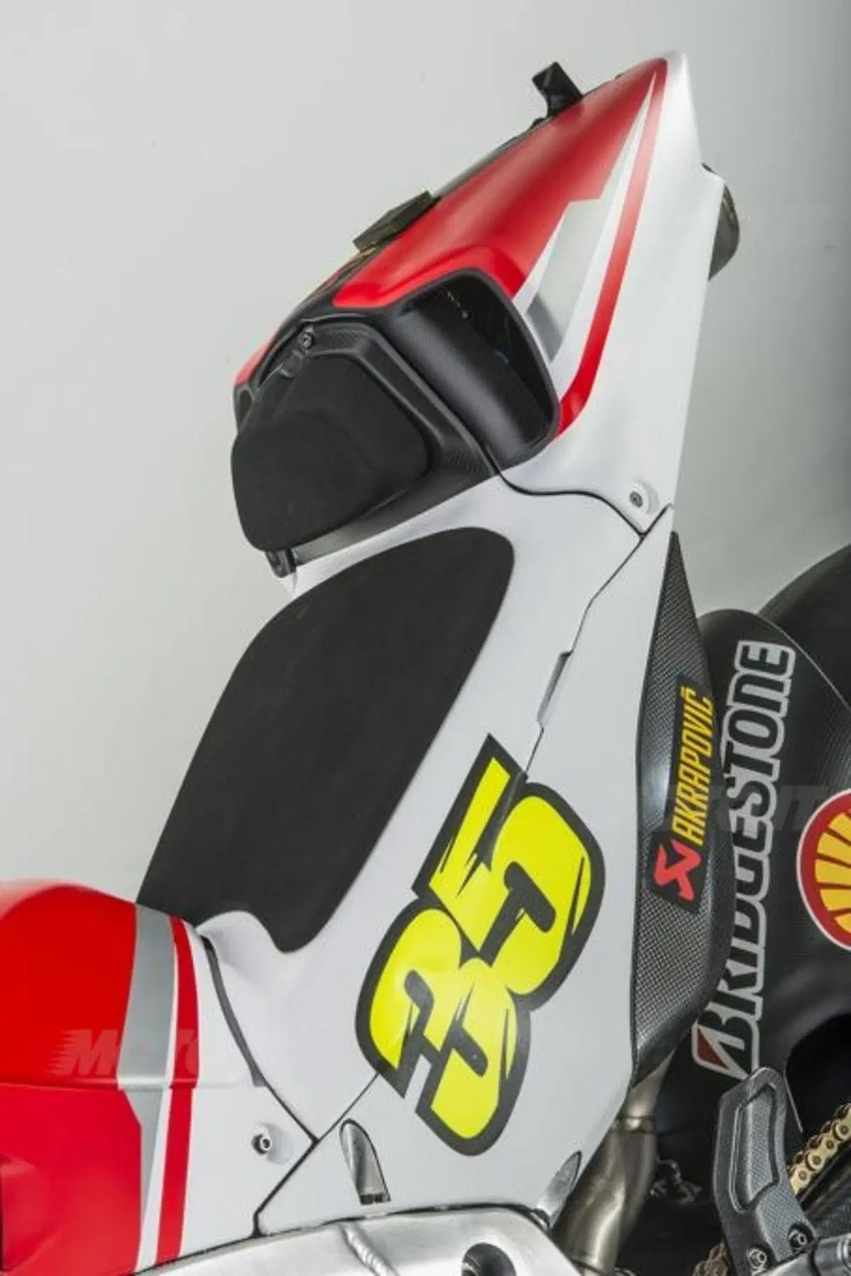 Ducati Desmosedici GP14. Svelata la livrea ufficiale (28)