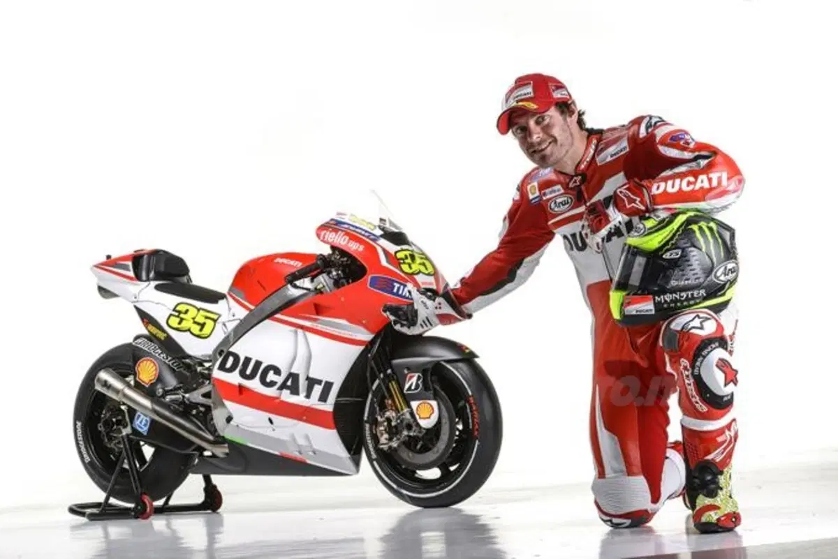 Ducati Desmosedici GP14. Svelata la livrea ufficiale (51)