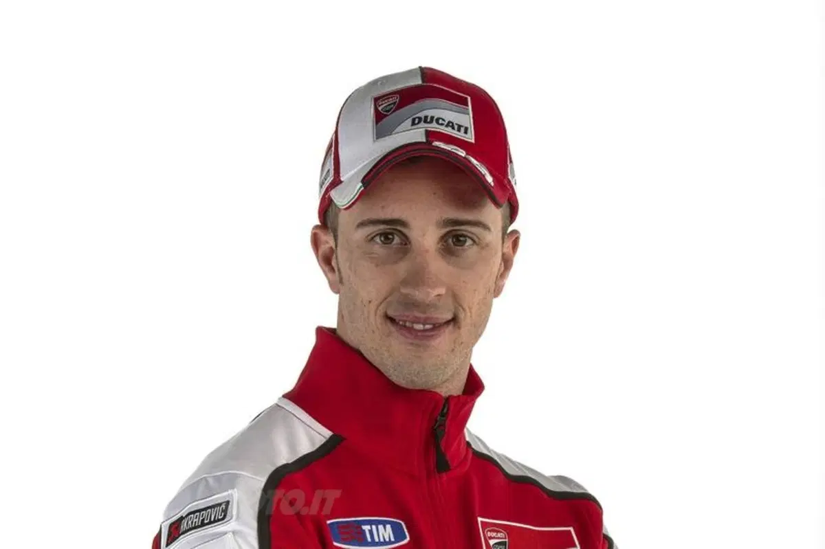 Ducati Desmosedici GP14. Svelata la livrea ufficiale (65)