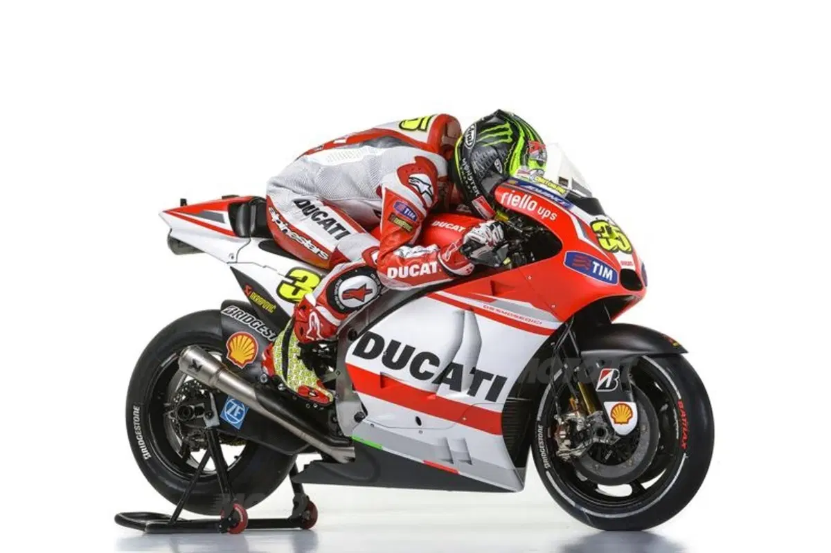 Ducati Desmosedici GP14. Svelata la livrea ufficiale (69)