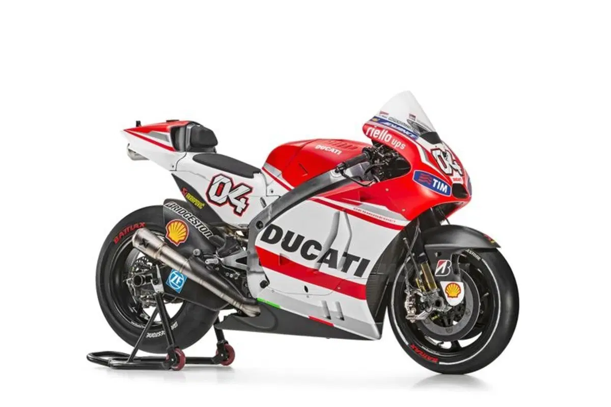 Ducati Desmosedici GP14. Svelata la livrea ufficiale (71)