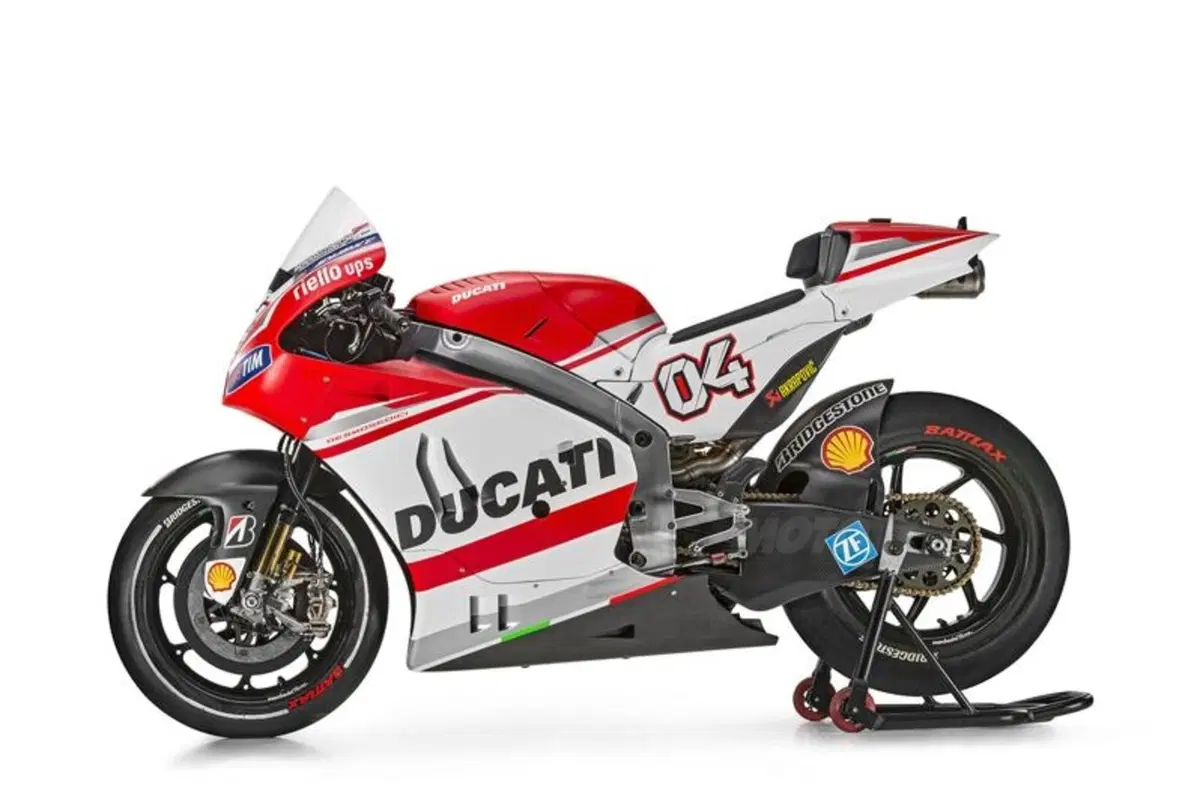 Ducati Desmosedici GP14. Svelata la livrea ufficiale (75)