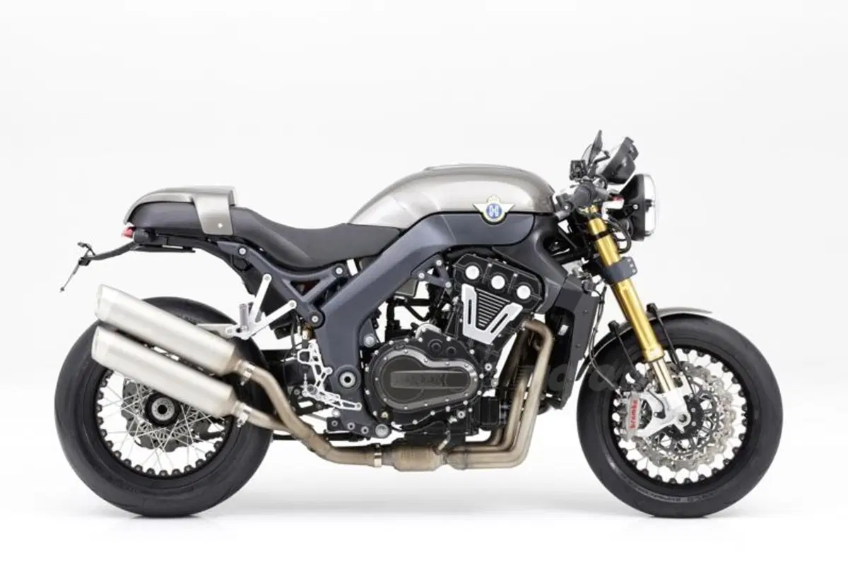 Horex VR6 Cafe Racer 33 ltd. Trentatre come il numero di esemplari prodotti (2)