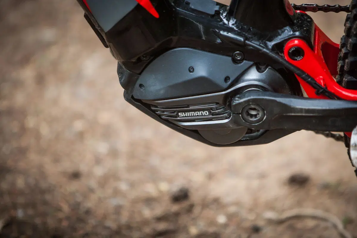 TEST - 1.500 km con lo Shimano EP-8
