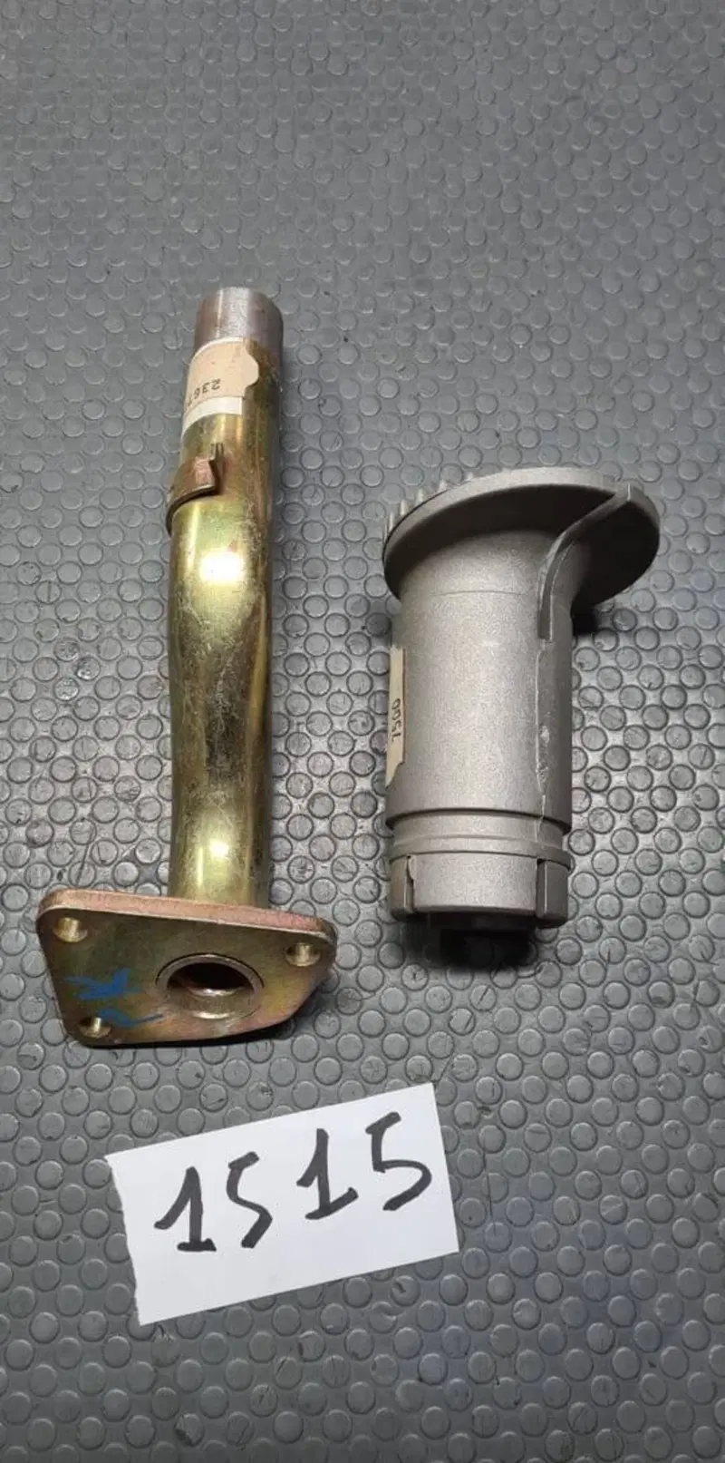 COLLETTORE E BOCCHETTONE ASPIRAZ. CARBURATORE 19 Rms