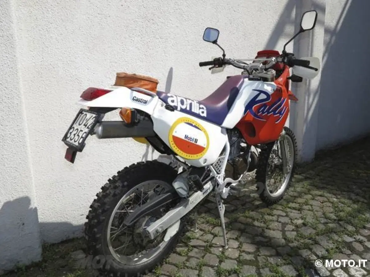 Le Belle e Possibili di Moto.it: Aprilia Tuareg Rally (4)