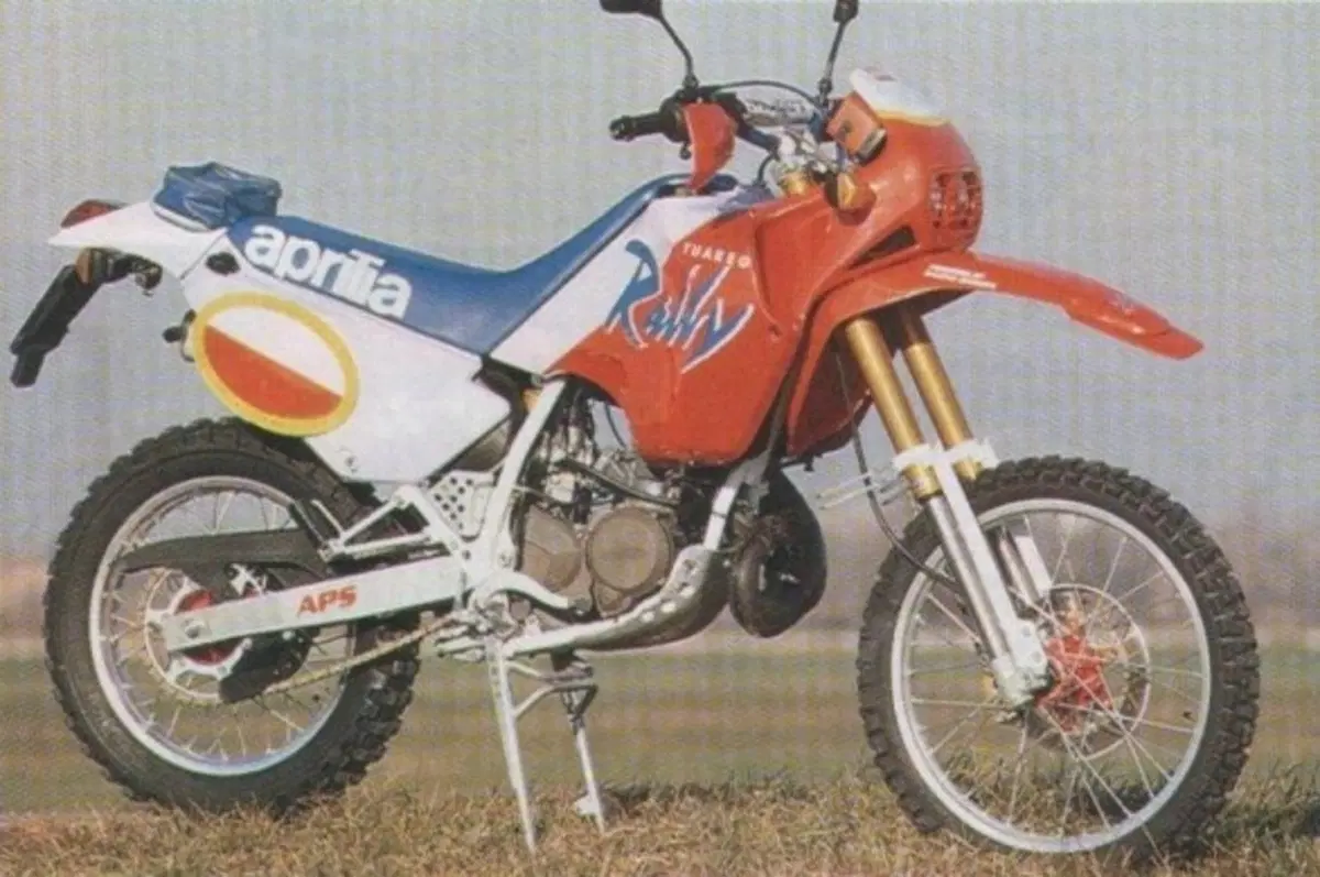 Le Belle e Possibili di Moto.it: Aprilia Tuareg Rally (5)