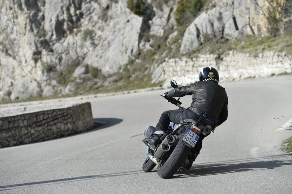 BMW R nineT  (11)