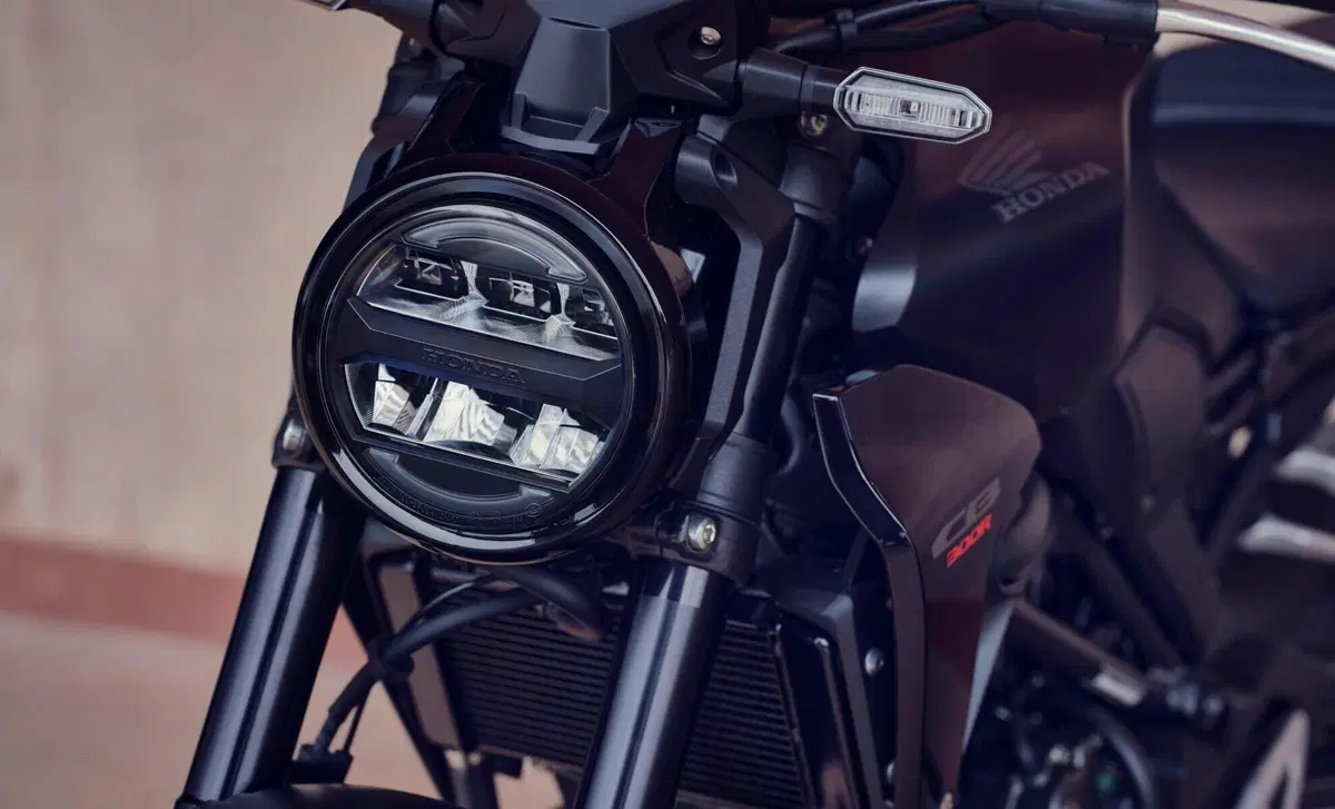 Honda CB 300 R CB 300 R (2022 - 26) (13)