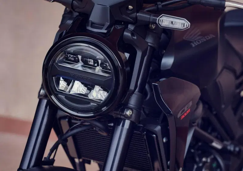 Honda CB 300 R CB 300 R (2022 - 26) (13)