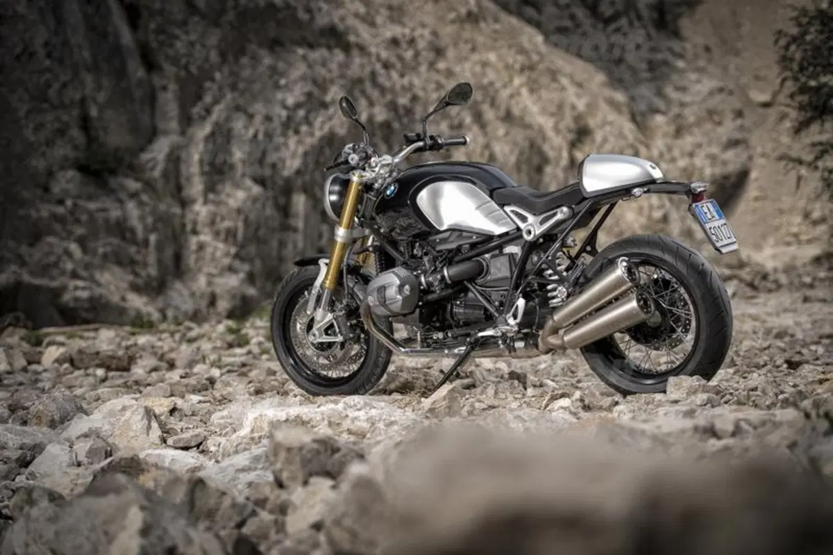 BMW R nineT  (18)