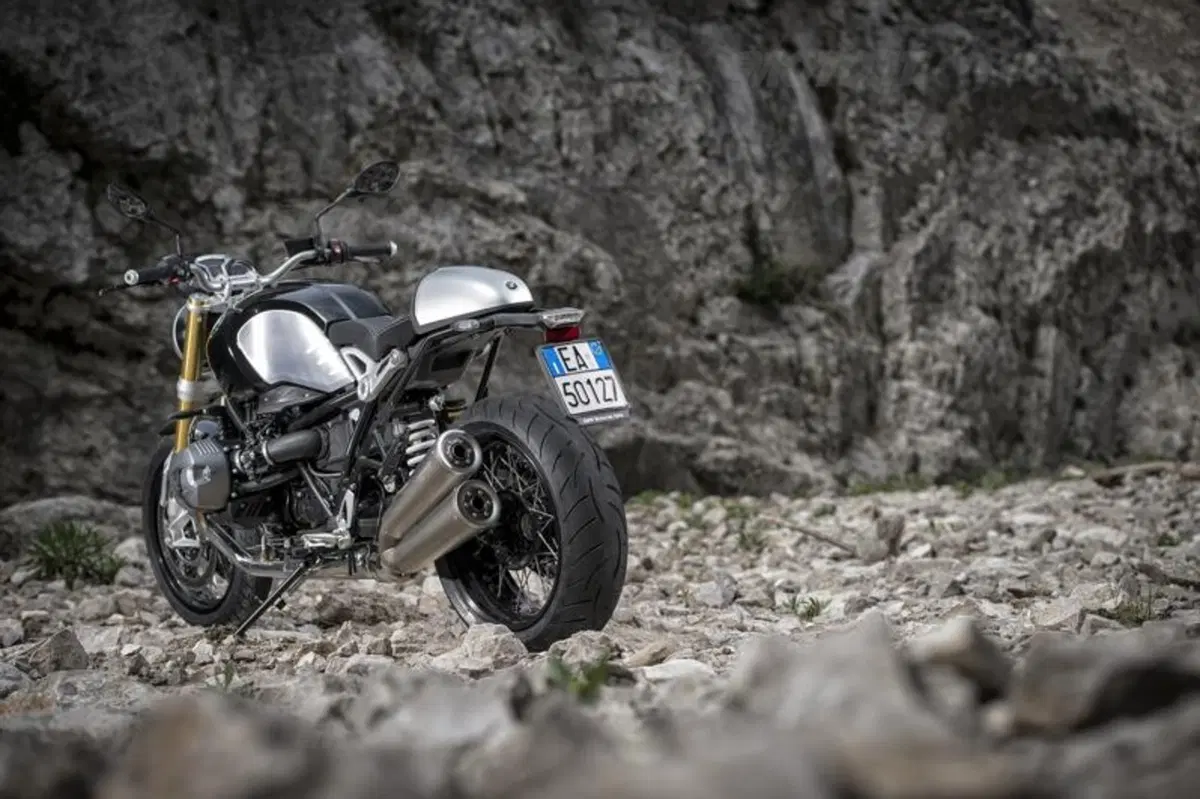 BMW R nineT  (19)