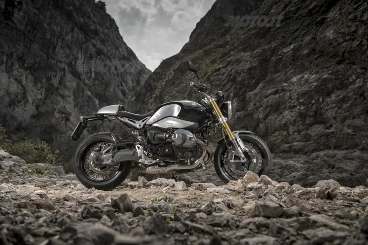 BMW R nineT  (21)