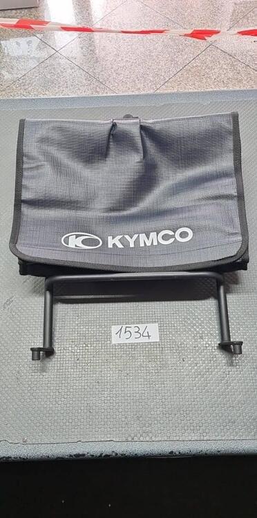 PORTAPACCHI CENTRALE CON BORSA AGILITY CARRY 50 Kymco