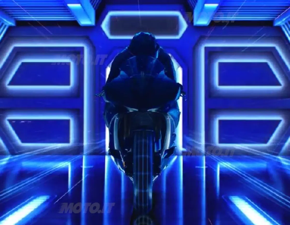 Yamaha YZF-R3, e Tricity, al debutto