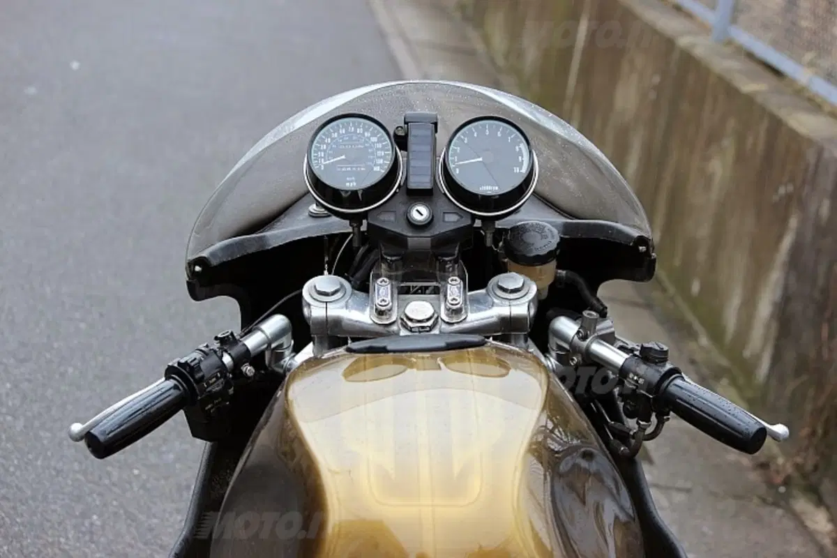 Kurumazaka-Rickman Kawasaki Z1000 (2)