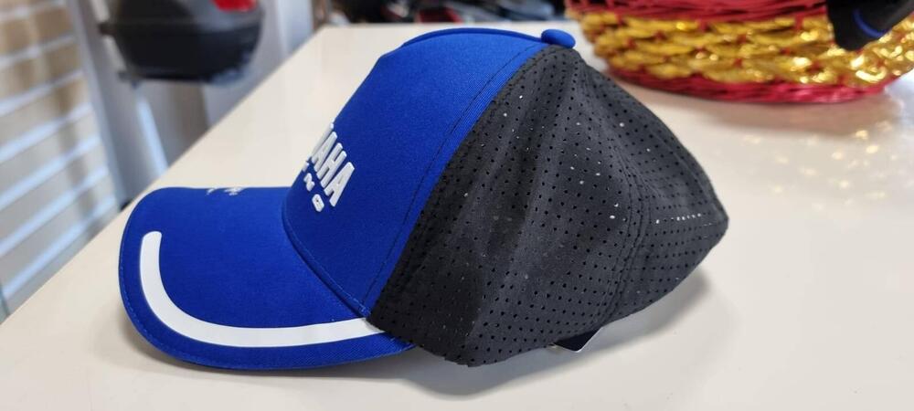 NOVITA' CAPPELLO CAPPELLINO YAMAHA ADULTO (2)