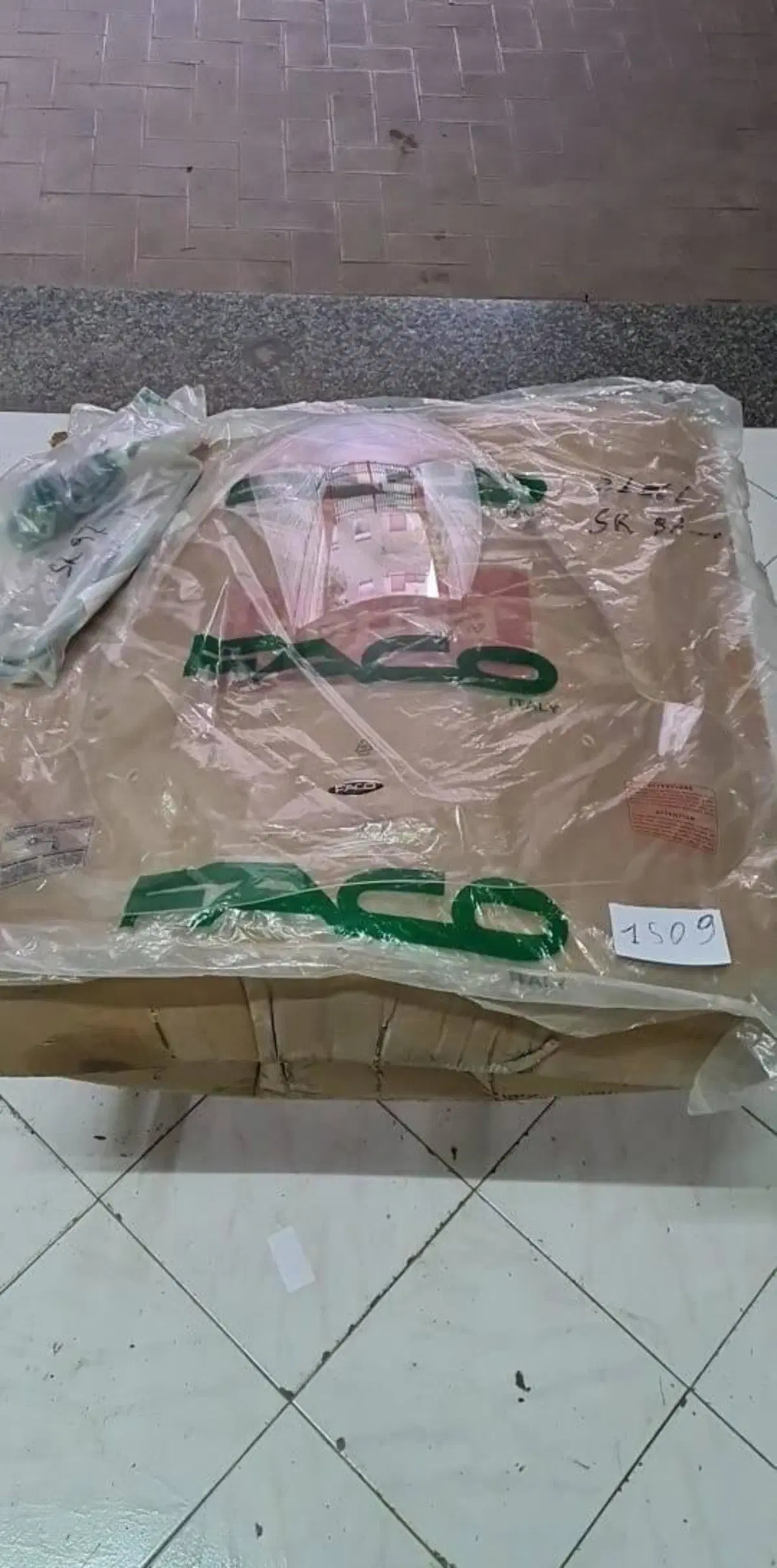 PARABREZZA C/ATT. APRILIA SR 50 1997 FACO