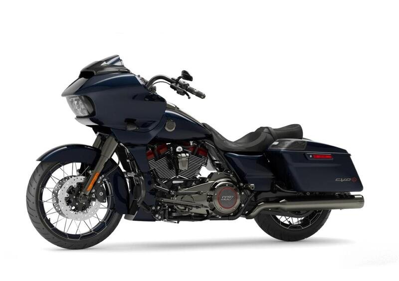 Harley-Davidson CVO - Custom Vehicle Operations Road Glide (2022) (7)