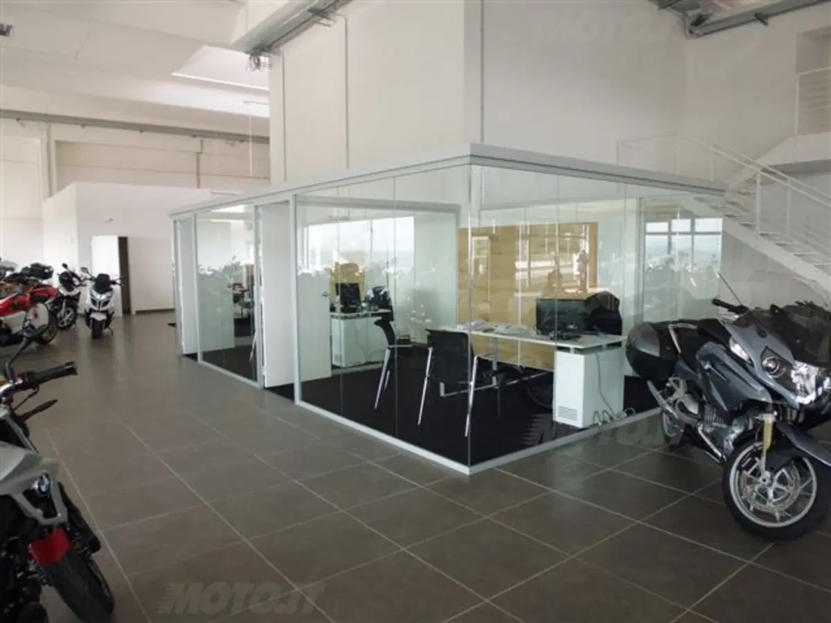 Solomoto BMW ha aperto una nuova concessionaria a Pesaro (2)
