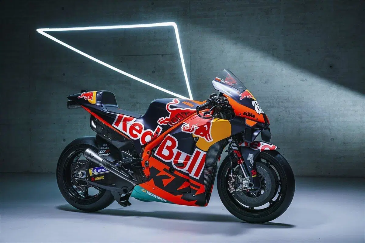 KTM RC16: quattro le MotoGP ufficiali per il 2022 [GALLERY] (12)