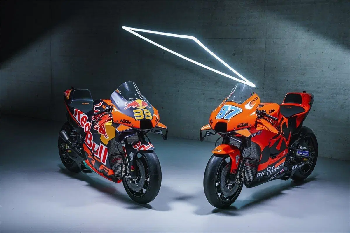 KTM RC16: quattro le MotoGP ufficiali per il 2022 [GALLERY] (17)