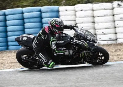 SBK: Lowes è il più veloce nella prima giornata di test a Jerez