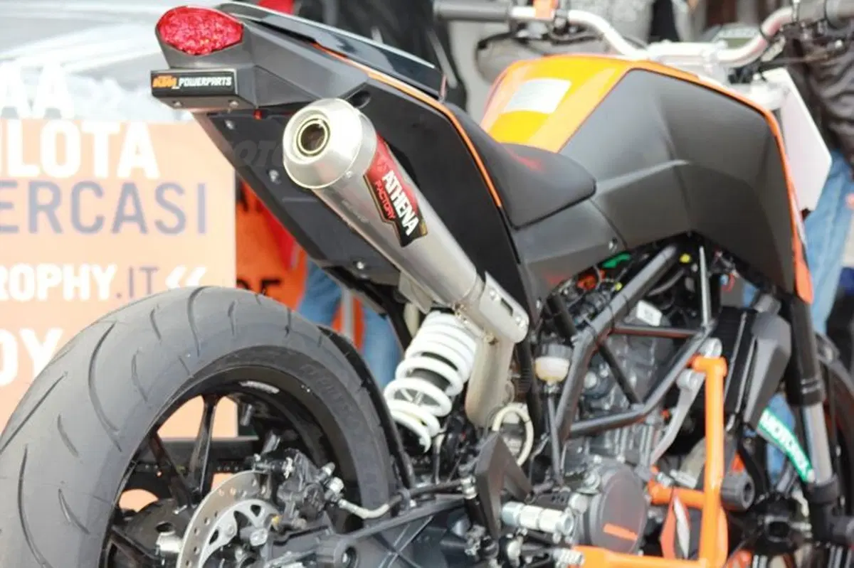 KTM Duke 200 Trophy. Concluse le selezioni a Modena (9)
