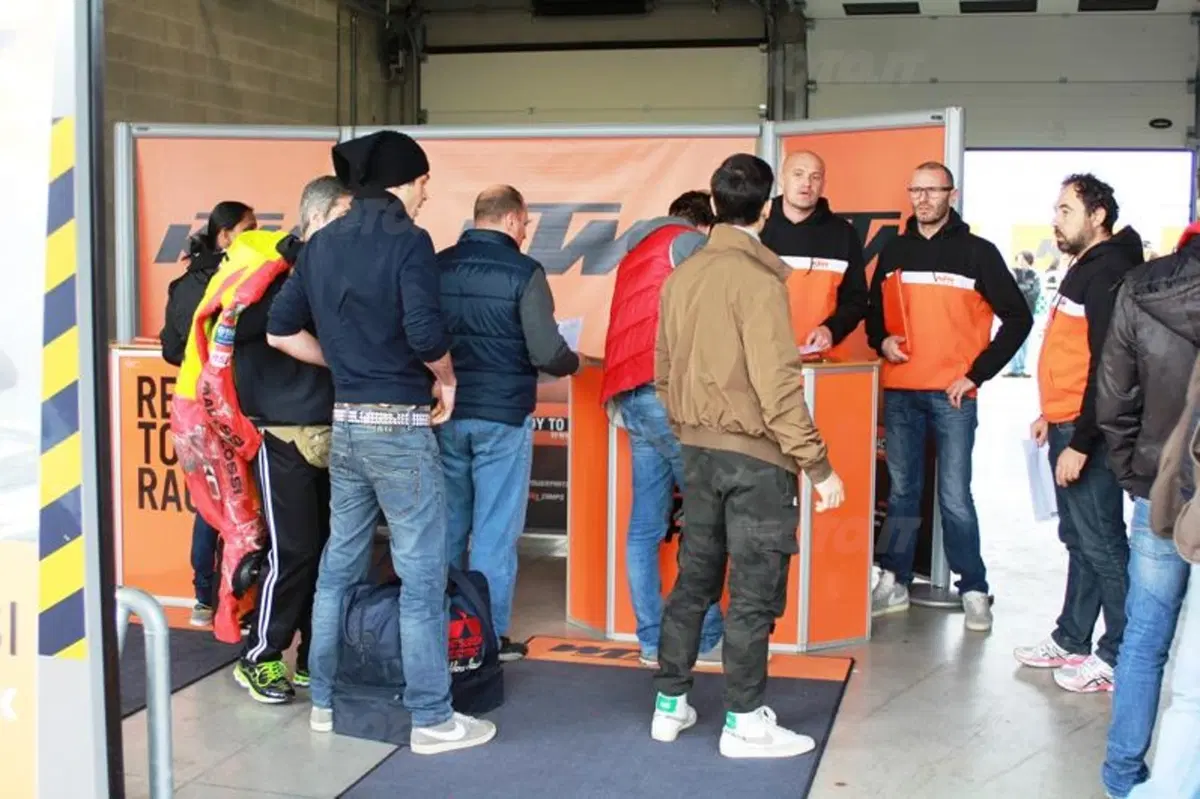 KTM Duke 200 Trophy. Concluse le selezioni a Modena (16)