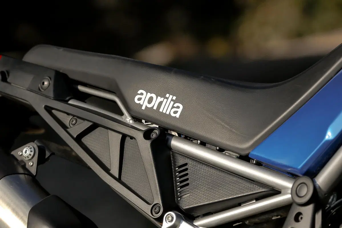 Aprilia Tuareg 660 (13)