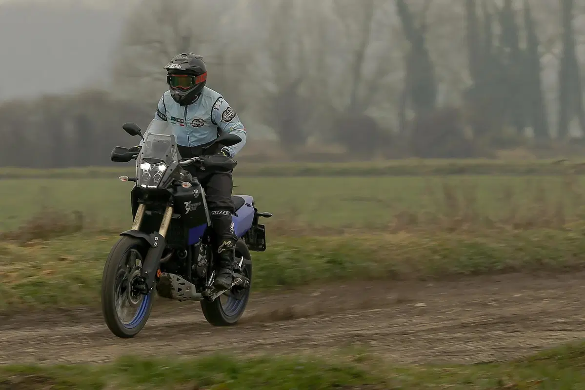 In fuoristrada e in pista di motocross (25)